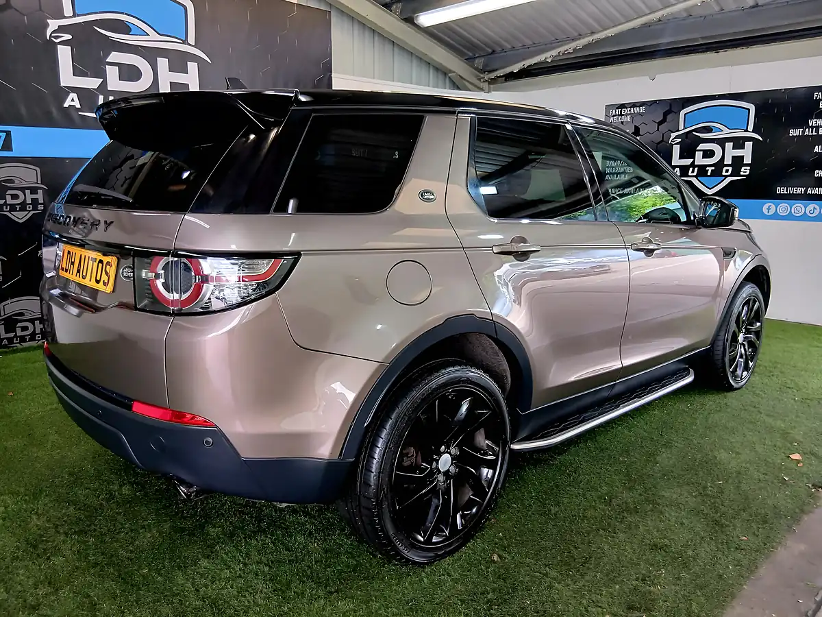 Used 2016 Land Rover Discovery Sport Hse Black Brown - Interior and Exterior details 3