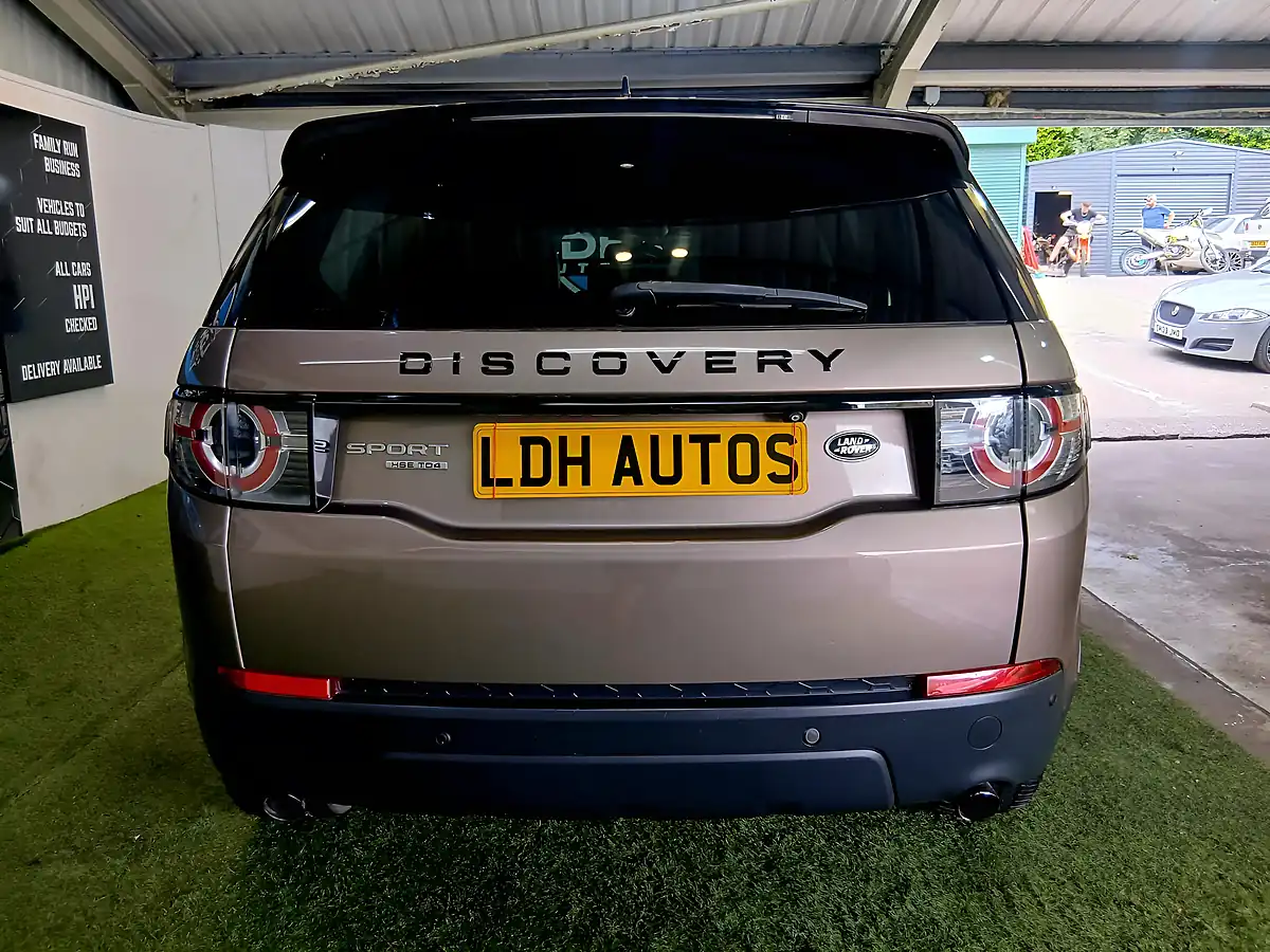 Used 2016 Land Rover Discovery Sport Hse Black Brown - Interior and Exterior details 4