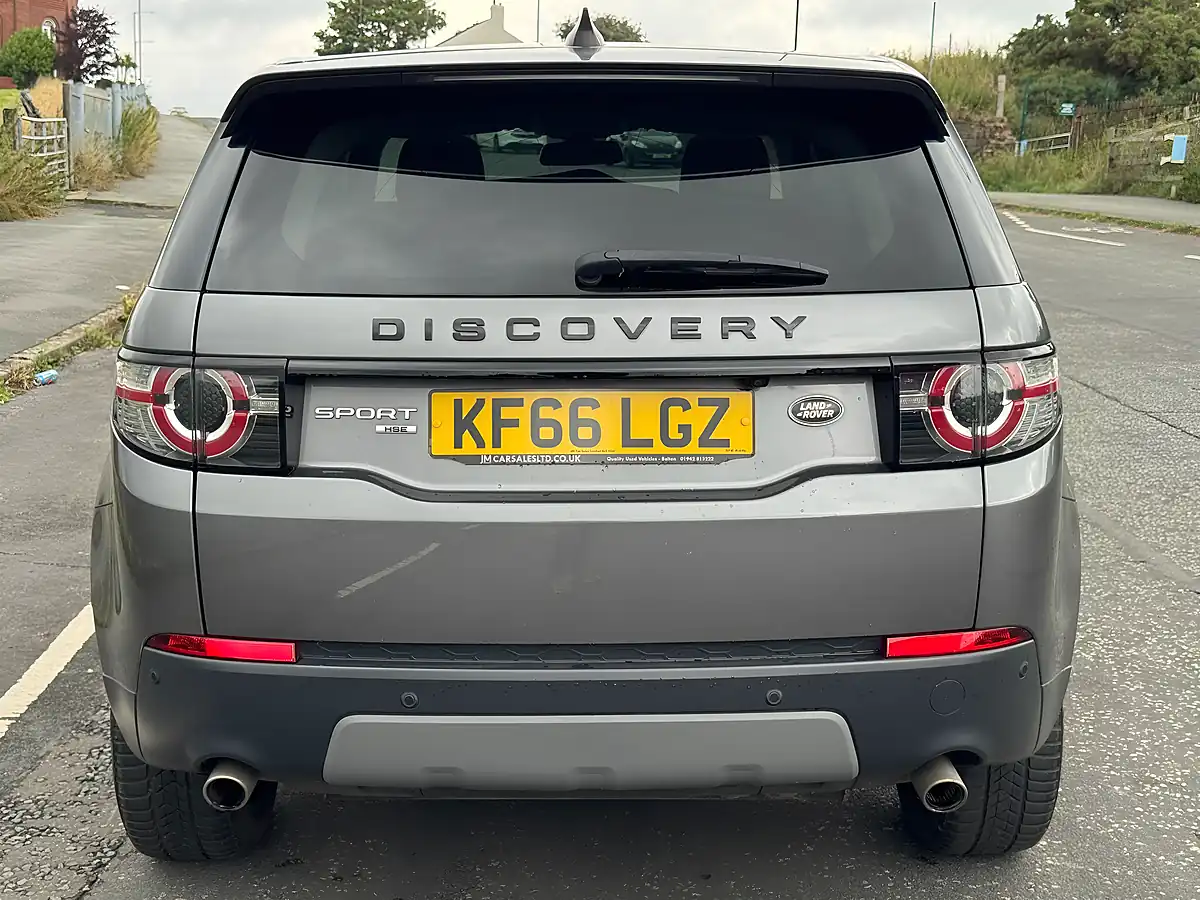 Used 2016 Land Rover Discovery Sport Hse Black Corris Grey - Interior and Exterior details 6