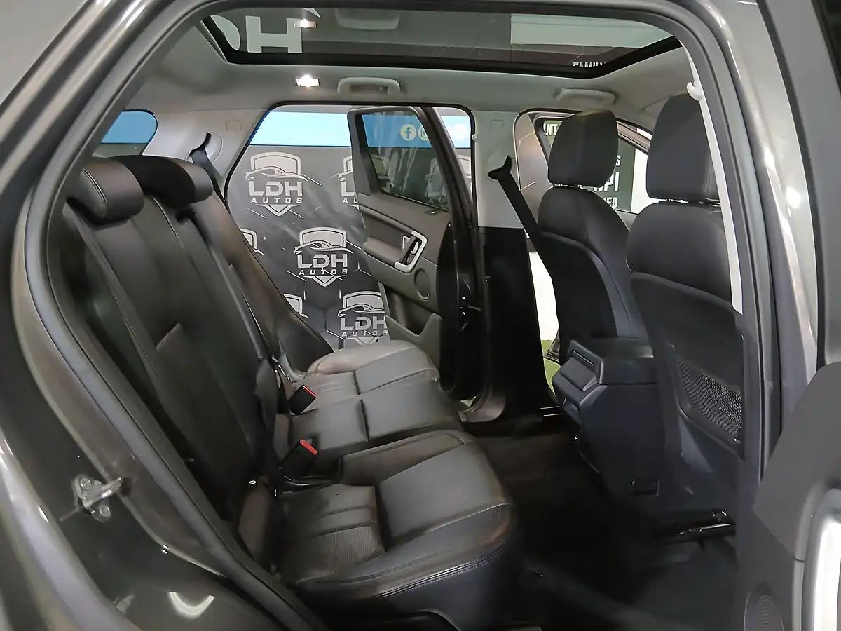 Used 2016 Land Rover Discovery Sport Hse Black Grey - Interior and Exterior details 18