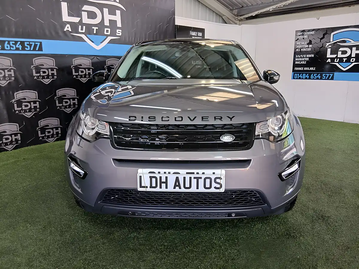 Used 2016 Land Rover Discovery Sport Hse Black Grey - Interior and Exterior details 8