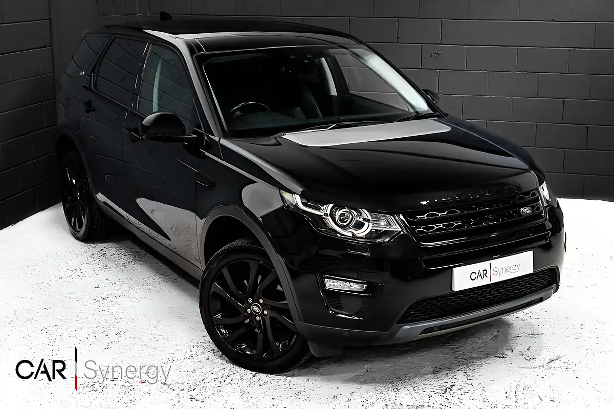 Used 2016 Land Rover Discovery Sport Hse Black - Front View