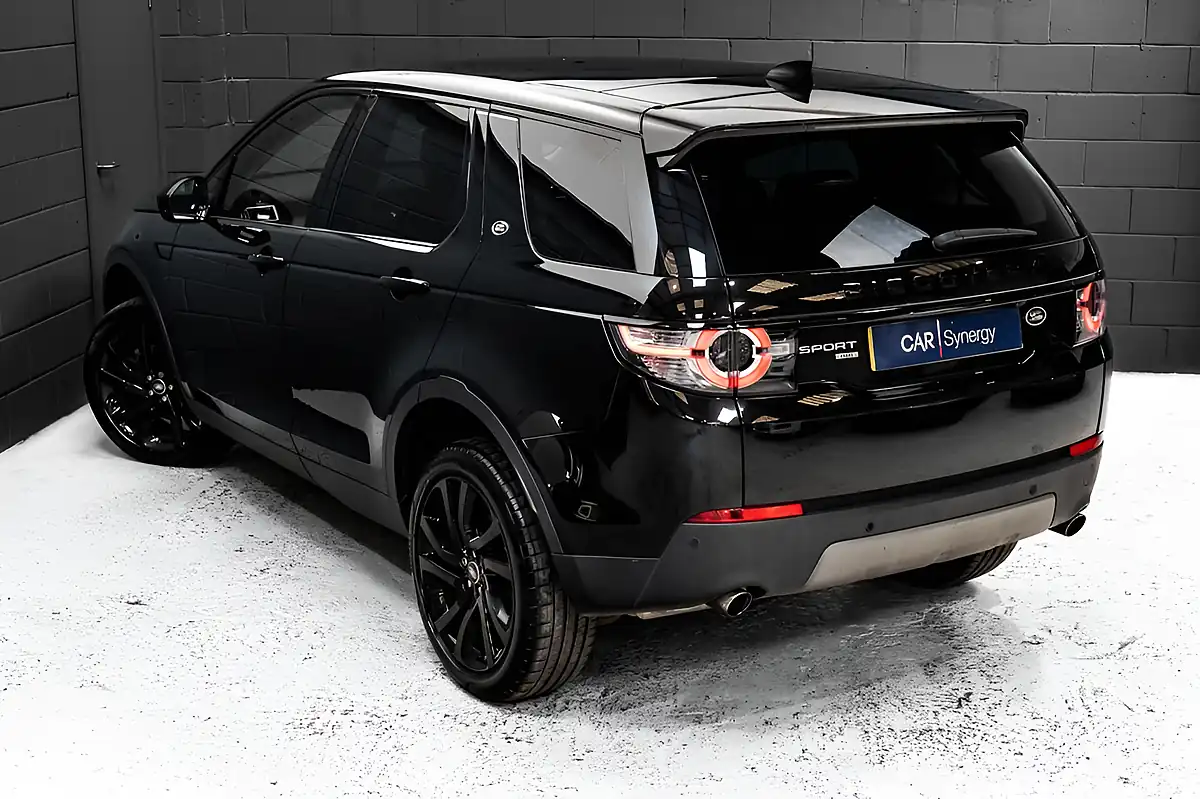 Used 2016 Land Rover Discovery Sport Hse Black - Interior and Exterior details 14