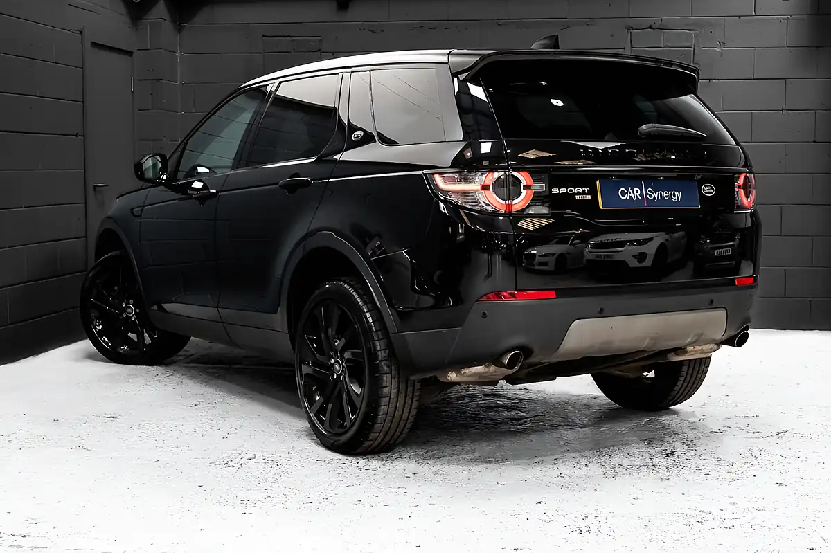 Used 2016 Land Rover Discovery Sport Hse Black - Interior and Exterior details 15