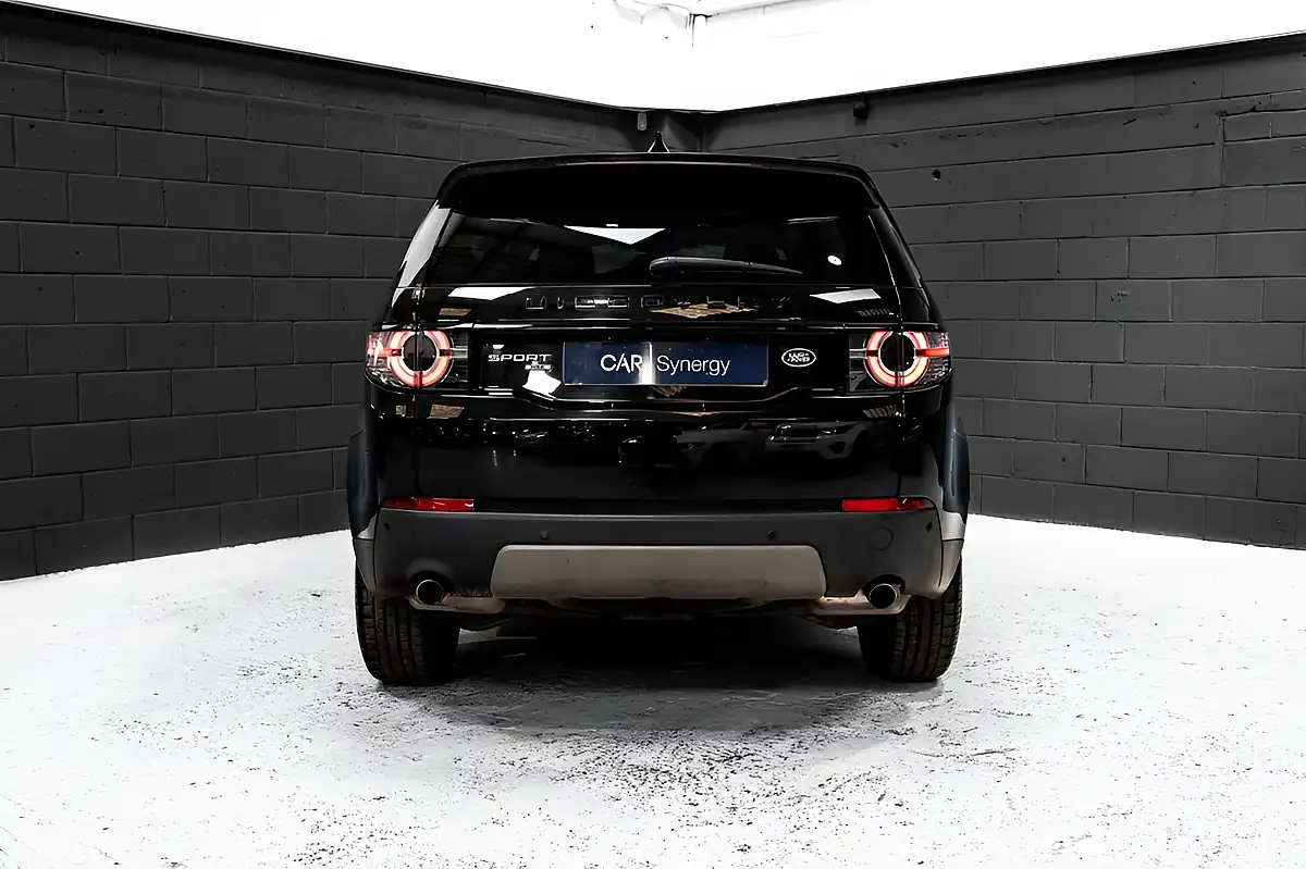 Used 2016 Land Rover Discovery Sport Hse Black - Interior and Exterior details 17