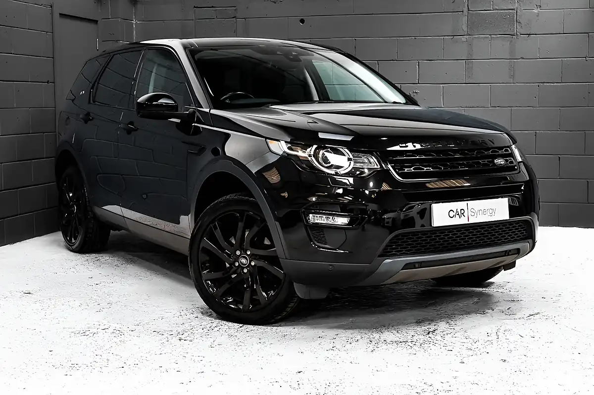 Used 2016 Land Rover Discovery Sport Hse Black - Interior and Exterior details 7