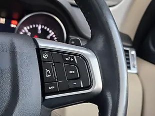 Used 2016 Land Rover Discovery Sport Hse Black - Interior and Exterior details 10