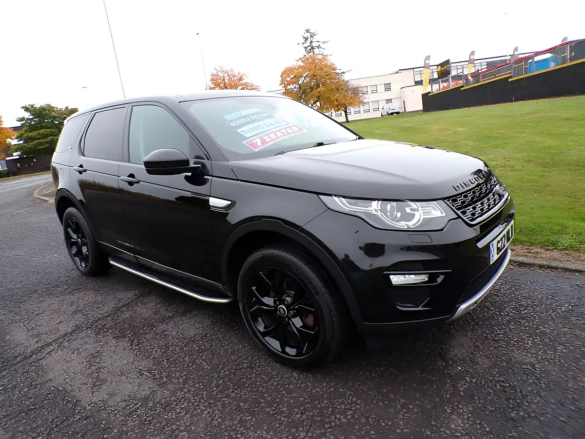 Used 2016 Land Rover Discovery Sport Hse Black - Interior and Exterior details 6