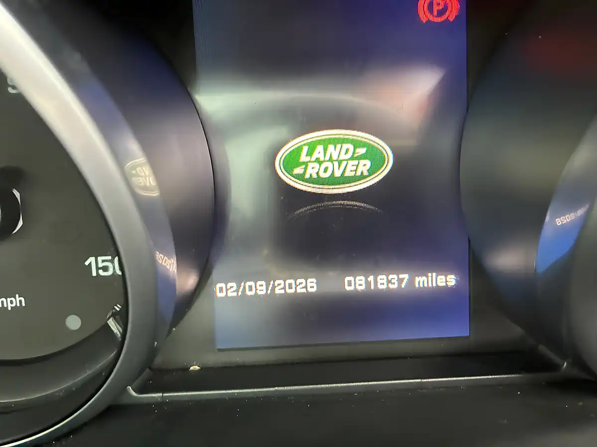 Used 2016 Land Rover Discovery Sport Hse Black Silver - Interior and Exterior details 13