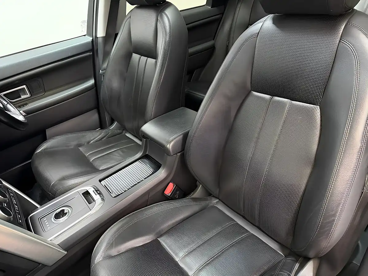 Used 2016 Land Rover Discovery Sport Hse Blue - Interior and Exterior details 19