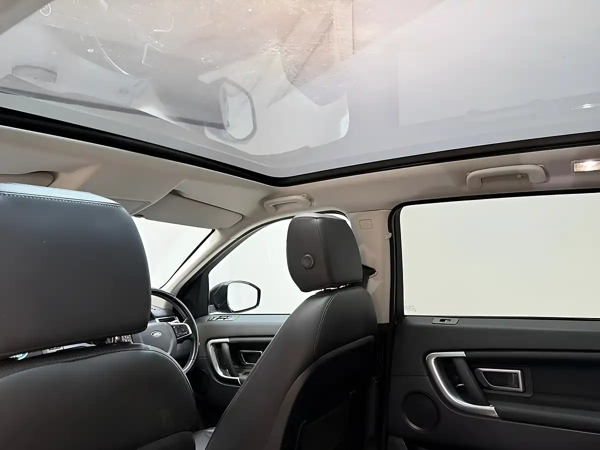 Used 2016 Land Rover Discovery Sport Hse Blue - Interior and Exterior details 5