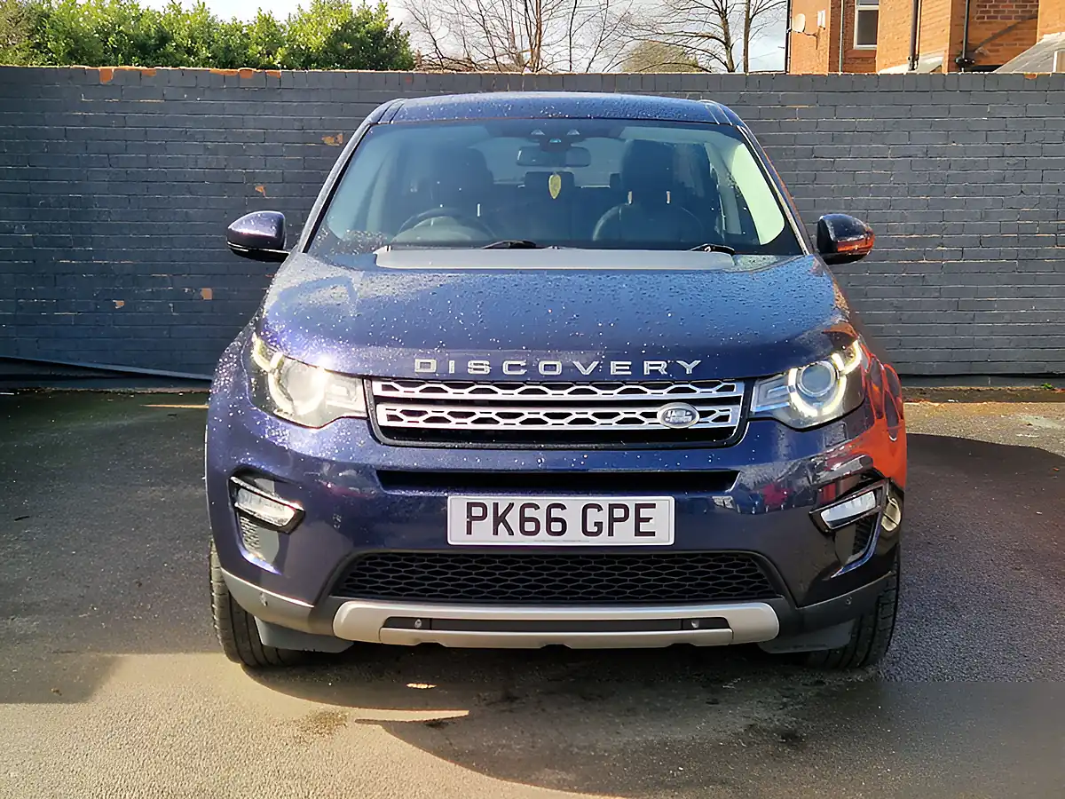 Used 2016 Land Rover Discovery Sport Hse Blue - Interior and Exterior details 4