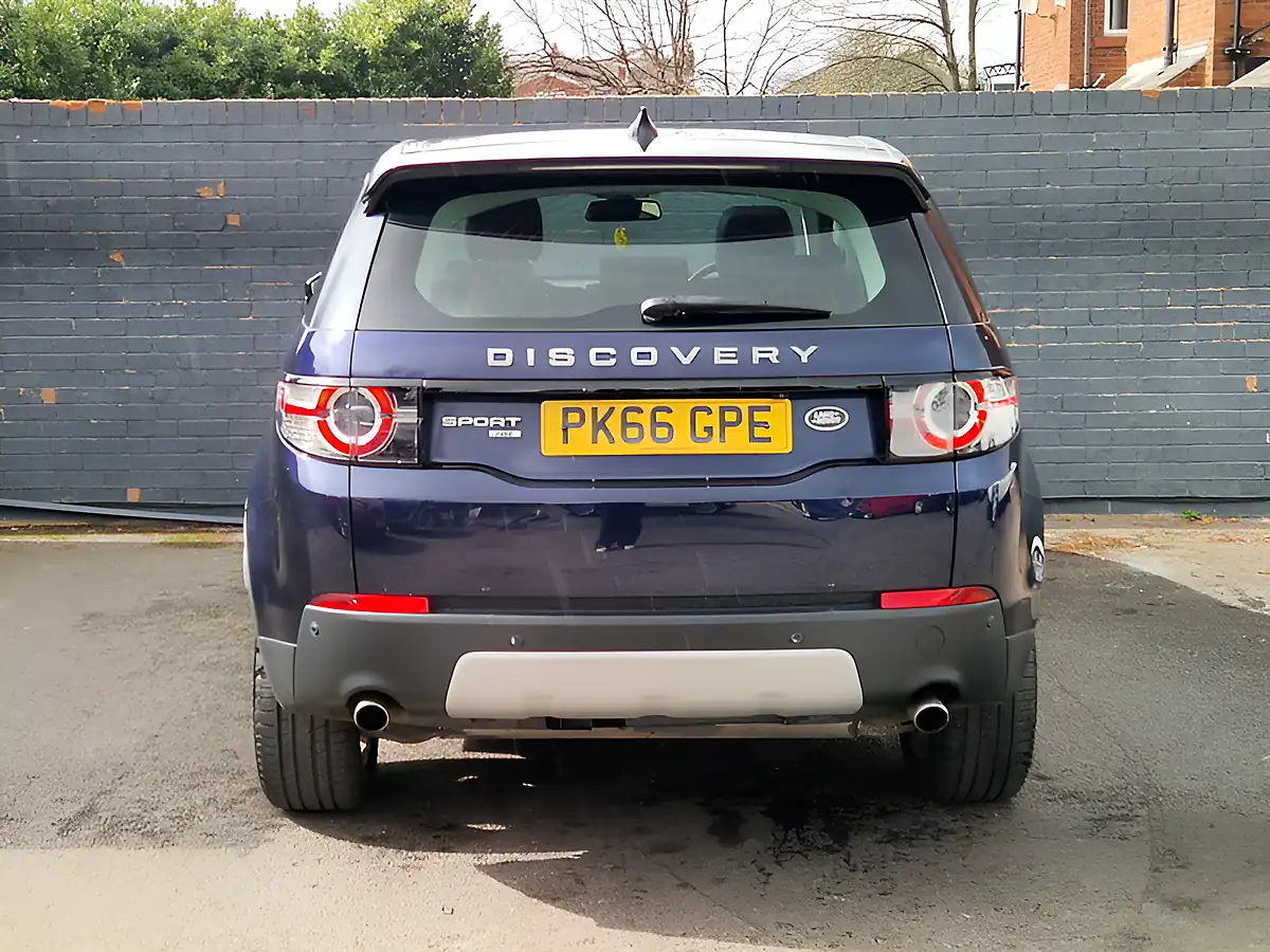 Used 2016 Land Rover Discovery Sport Hse Blue - Interior and Exterior details 9