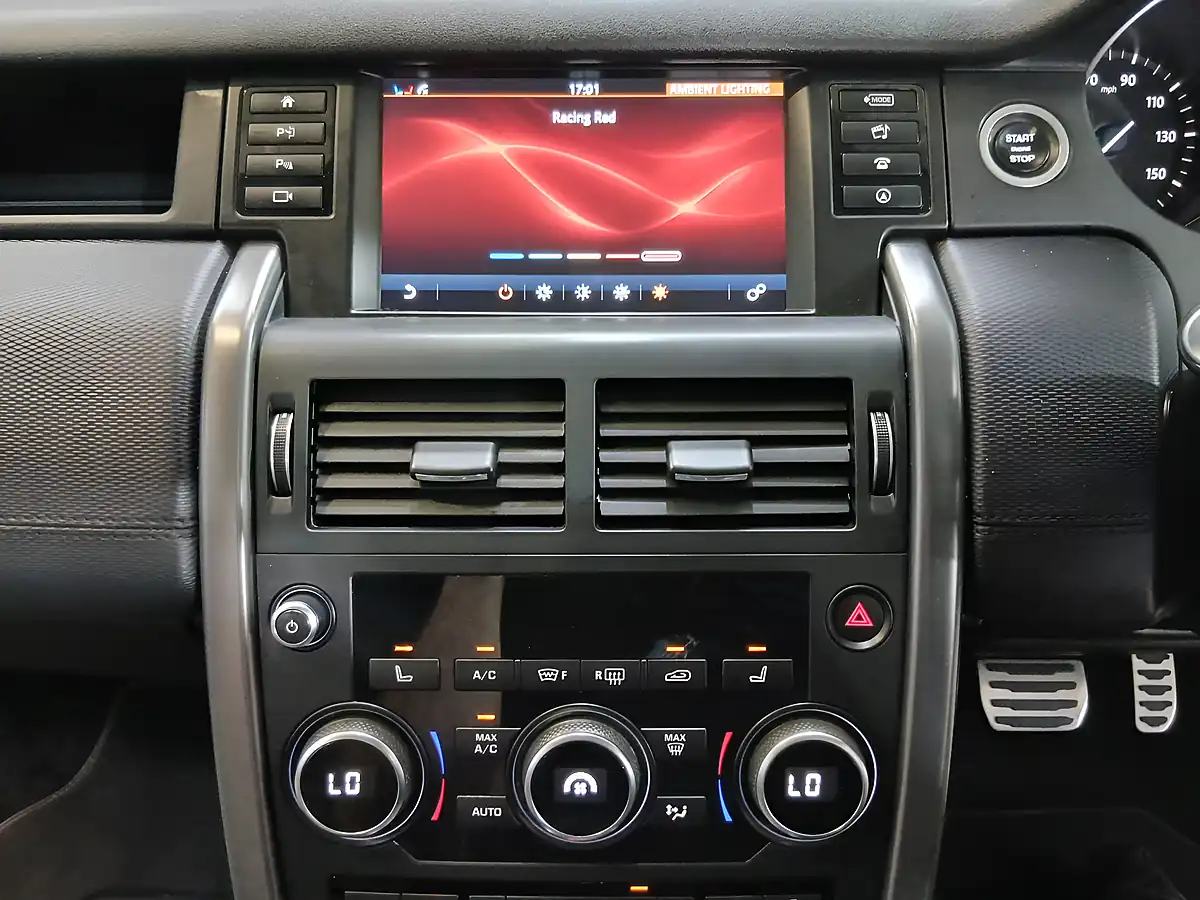 Used 2016 Land Rover Discovery Sport Hse Dynamic Lux Black - Interior and Exterior details 14