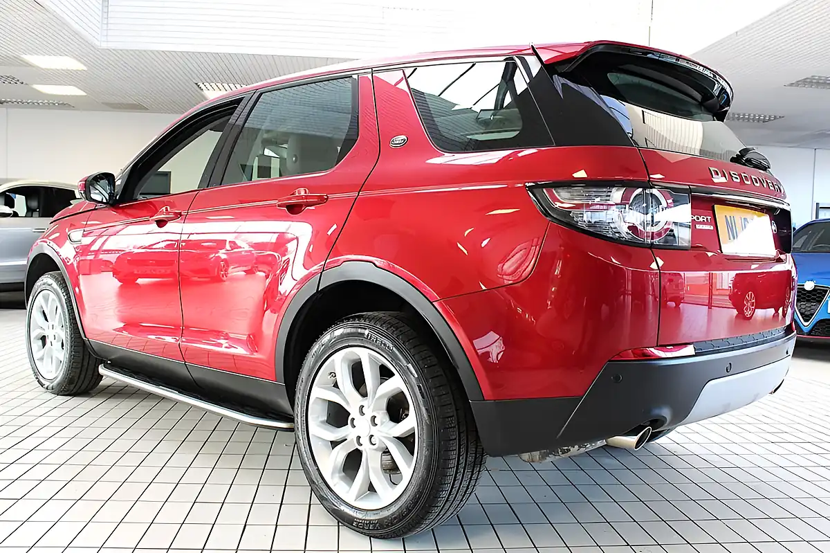 Used 2016 Land Rover Discovery Sport Hse Firenze Red - Interior and Exterior details 18