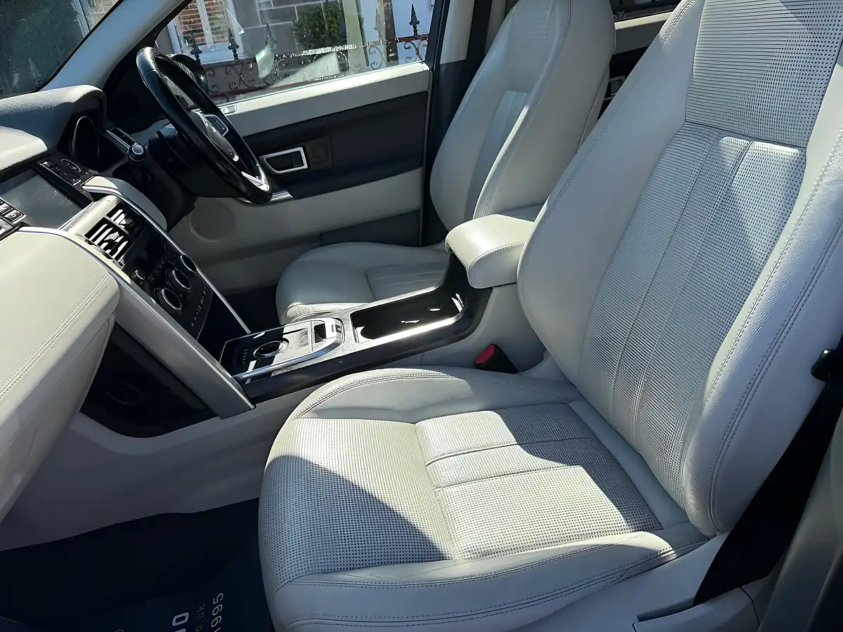 Used 2016 Land Rover Discovery Sport Hse Firenze Red - Interior and Exterior details 19