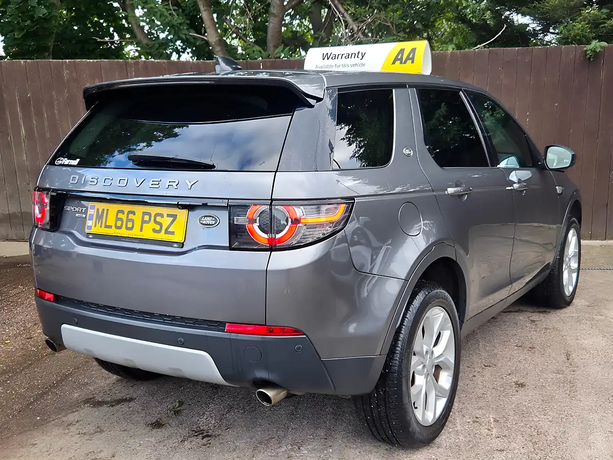 Used 2016 Land Rover Discovery Sport Hse Grey - Interior and Exterior details 8