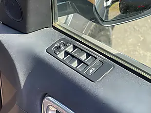 Used 2016 Land Rover Discovery Sport Hse Grey - Interior and Exterior details 14