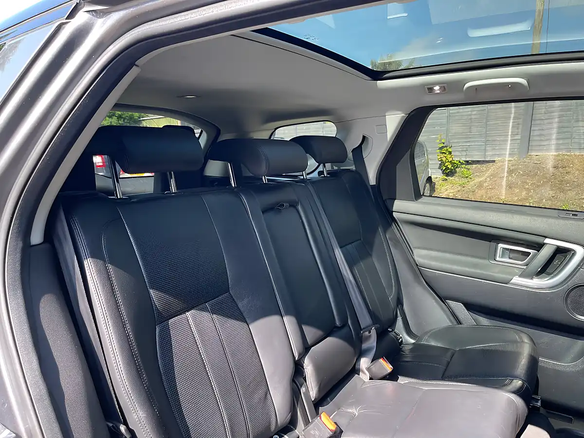 Used 2016 Land Rover Discovery Sport Hse Grey - Interior and Exterior details 15