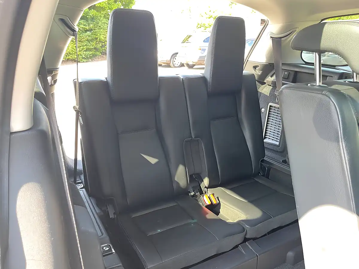 Used 2016 Land Rover Discovery Sport Hse Grey - Interior and Exterior details 16