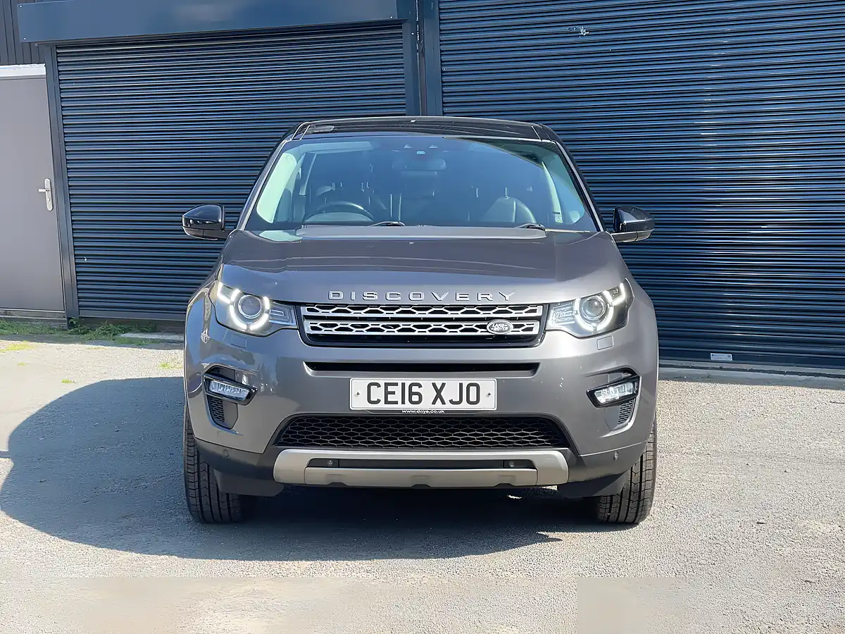 Used 2016 Land Rover Discovery Sport Hse Grey - Interior and Exterior details 2