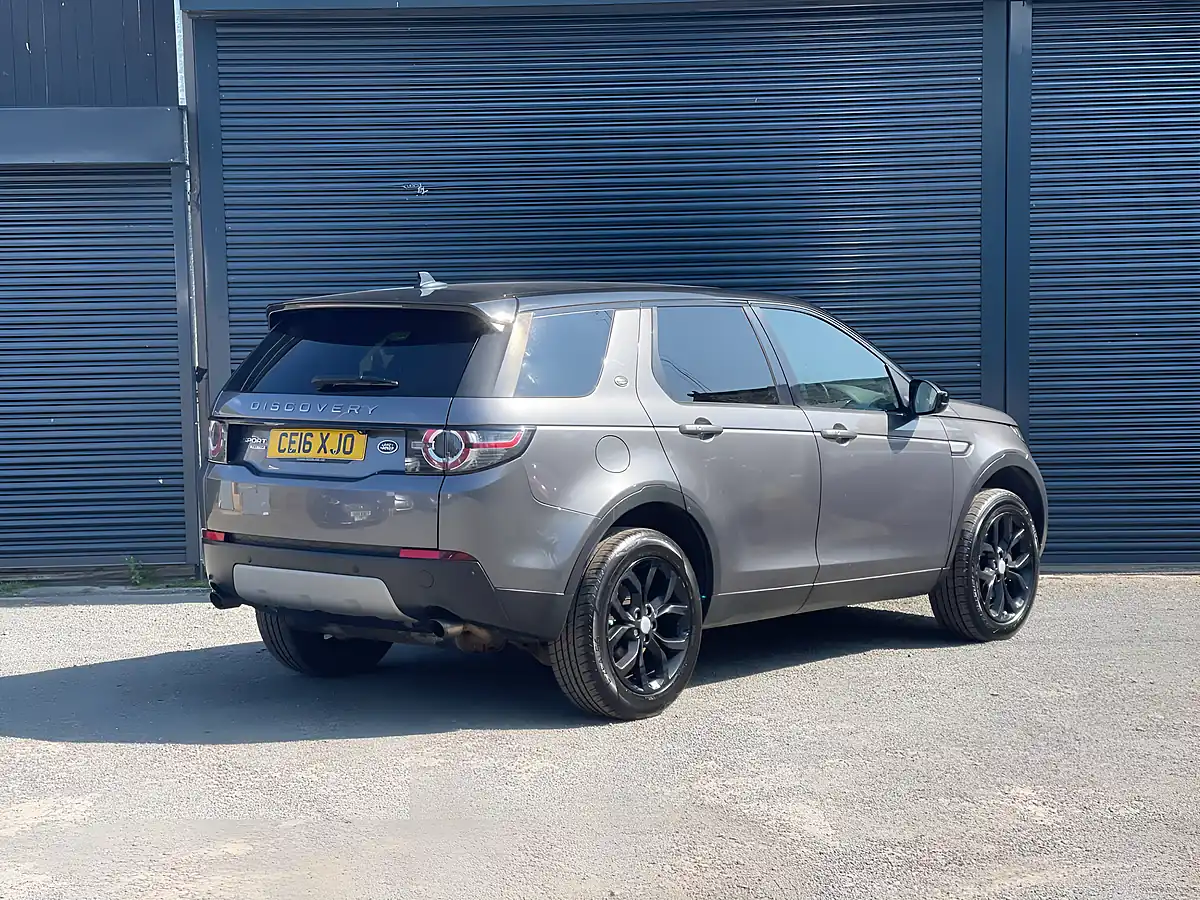 Used 2016 Land Rover Discovery Sport Hse Grey - Interior and Exterior details 6
