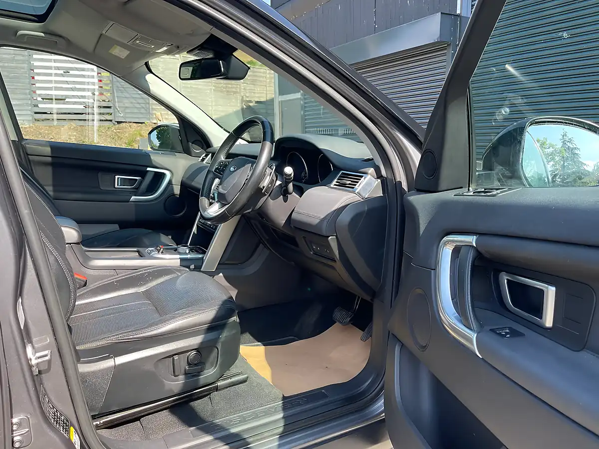 Used 2016 Land Rover Discovery Sport Hse Grey - Interior and Exterior details 7