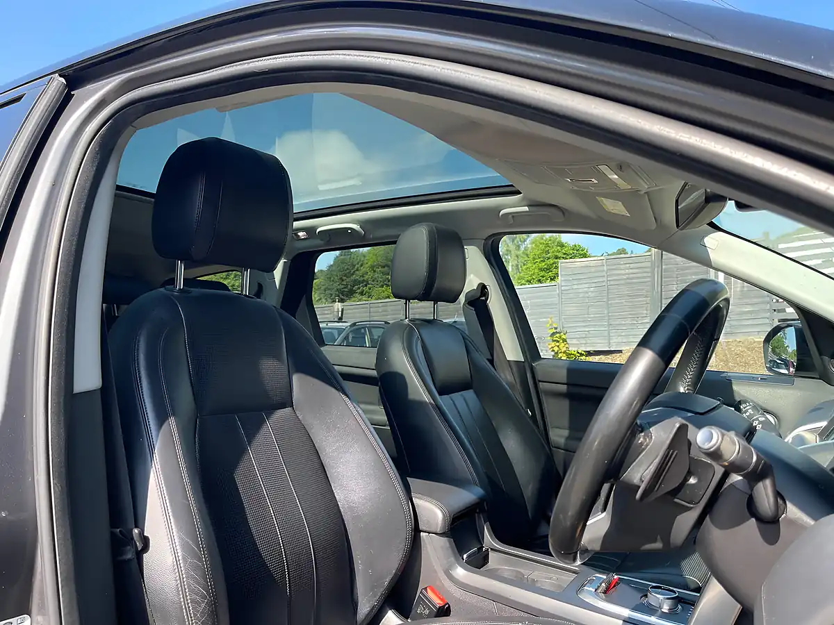 Used 2016 Land Rover Discovery Sport Hse Grey - Interior and Exterior details 8