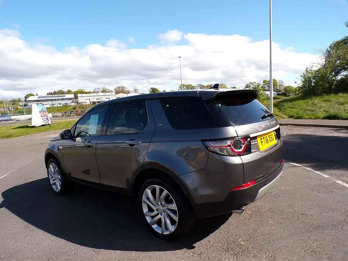 Used 2016 Land Rover Discovery Sport Hse Grey - Interior and Exterior details 10