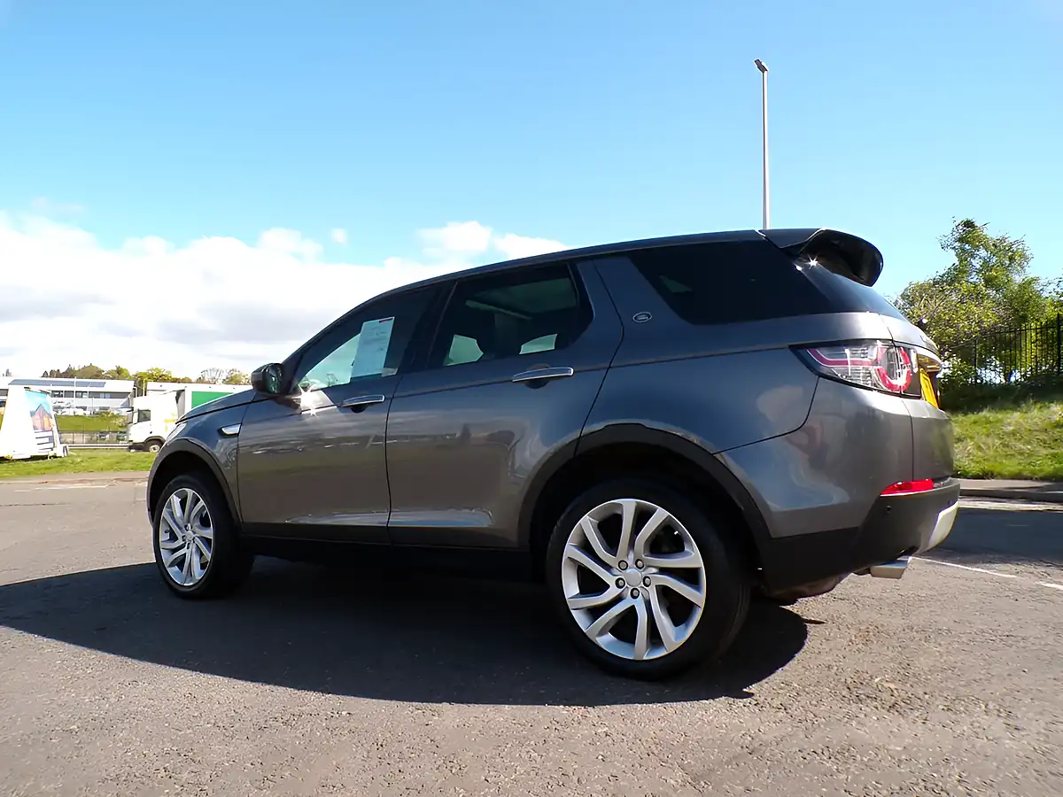 Used 2016 Land Rover Discovery Sport Hse Grey - Interior and Exterior details 11