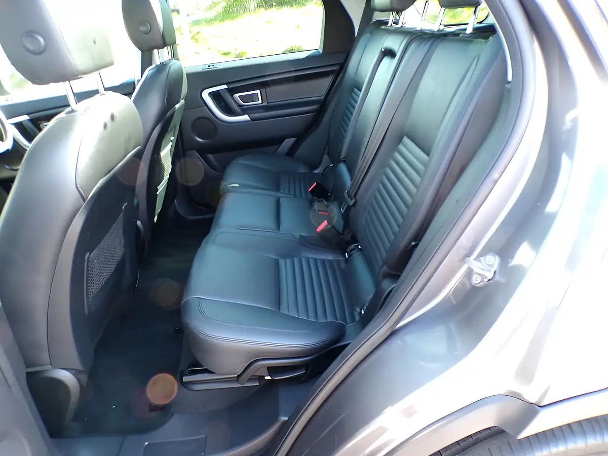 Used 2016 Land Rover Discovery Sport Hse Grey - Interior and Exterior details 13