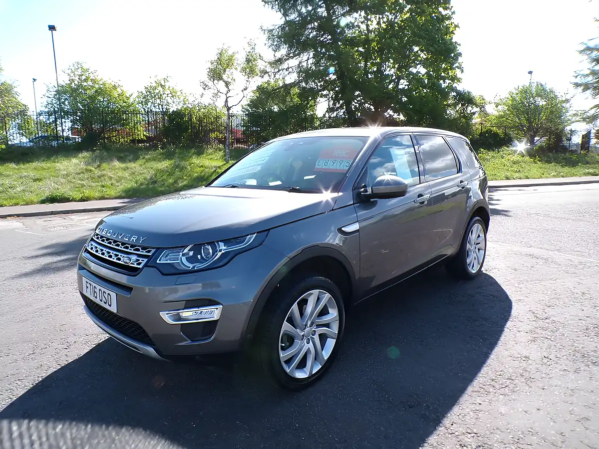 Used 2016 Land Rover Discovery Sport Hse Grey - Interior and Exterior details 15