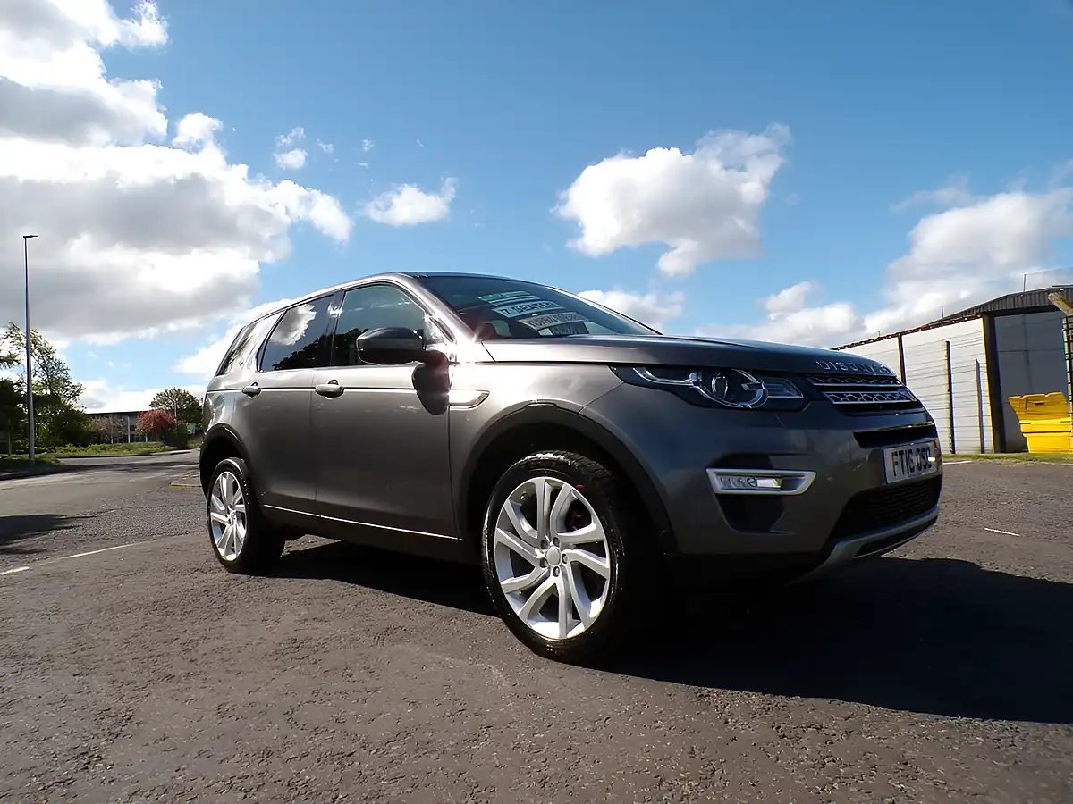 Used 2016 Land Rover Discovery Sport Hse Grey - Interior and Exterior details 19