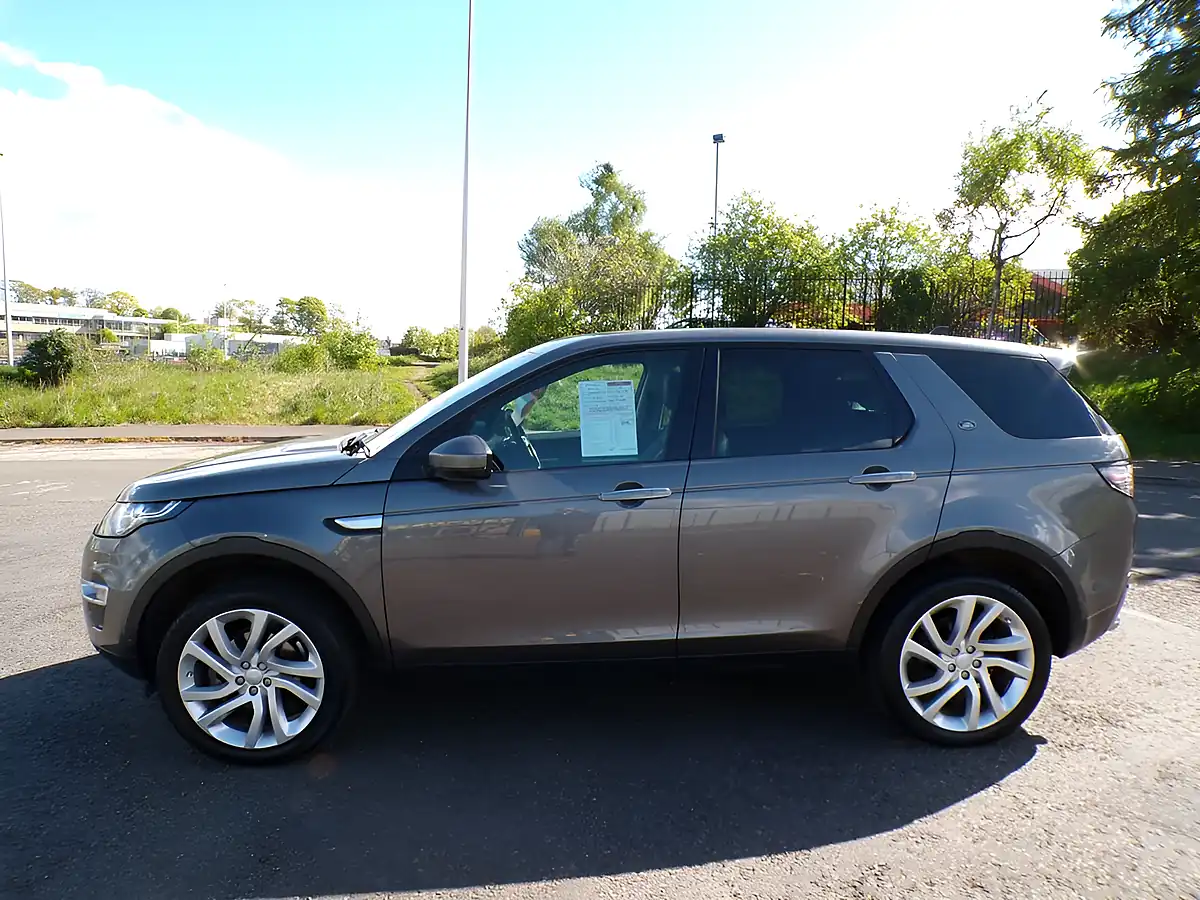 Used 2016 Land Rover Discovery Sport Hse Grey - Interior and Exterior details 2