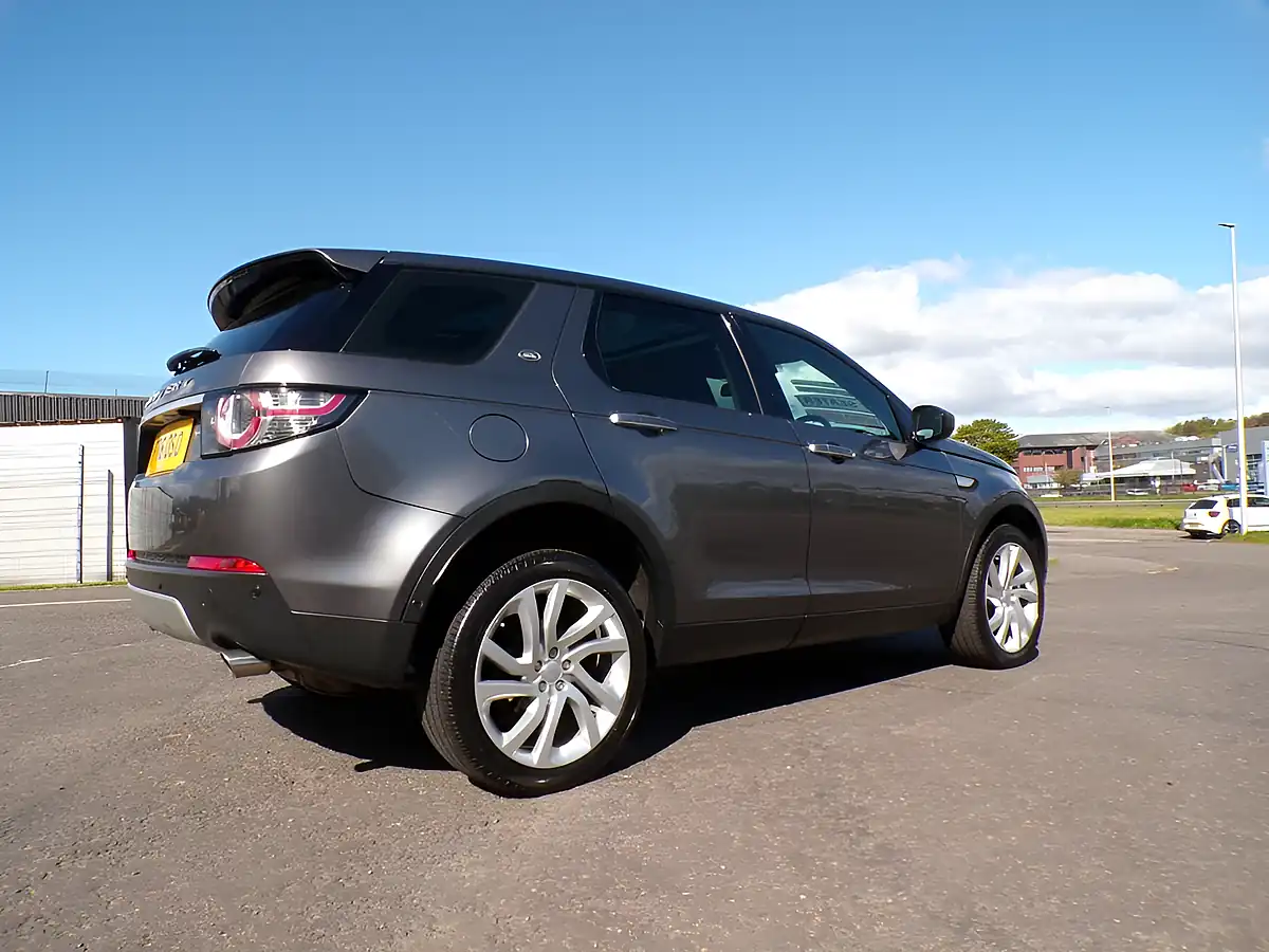 Used 2016 Land Rover Discovery Sport Hse Grey - Interior and Exterior details 6