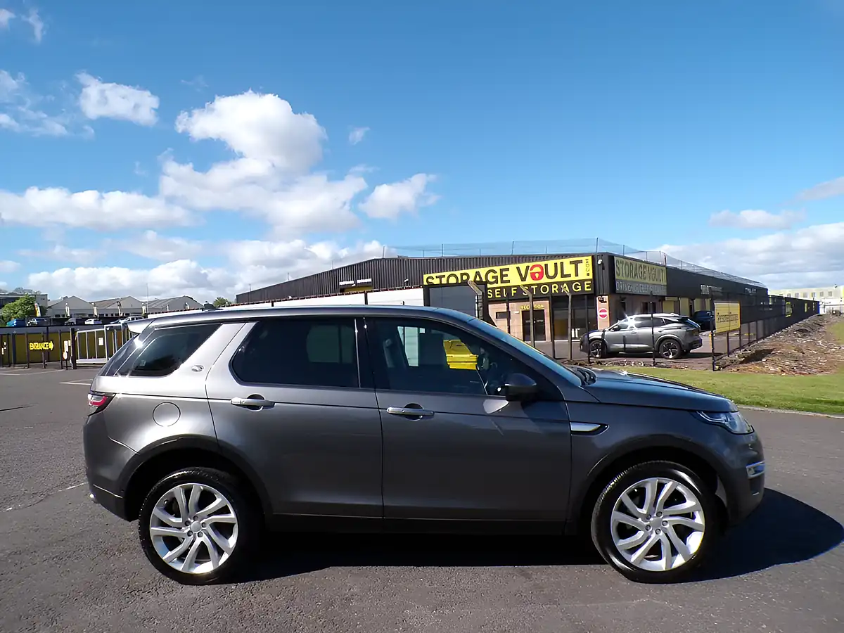 Used 2016 Land Rover Discovery Sport Hse Grey - Interior and Exterior details 7