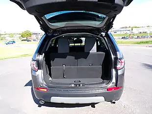 Used 2016 Land Rover Discovery Sport Hse Grey - Interior and Exterior details 9