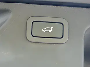 Used 2016 Land Rover Discovery Sport Hse Luxury Black - Interior and Exterior details 10