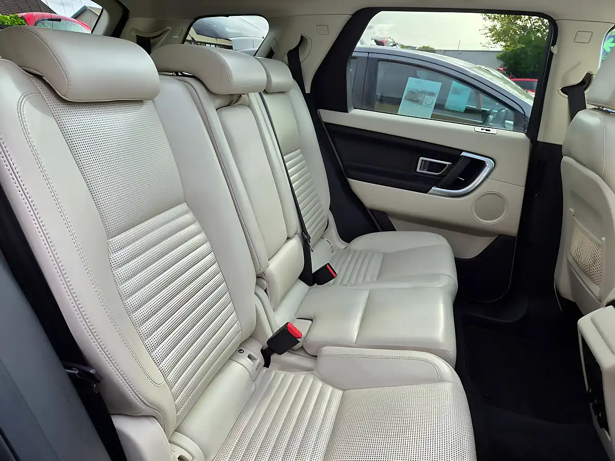Used 2016 Land Rover Discovery Sport Hse Luxury Black - Interior and Exterior details 14