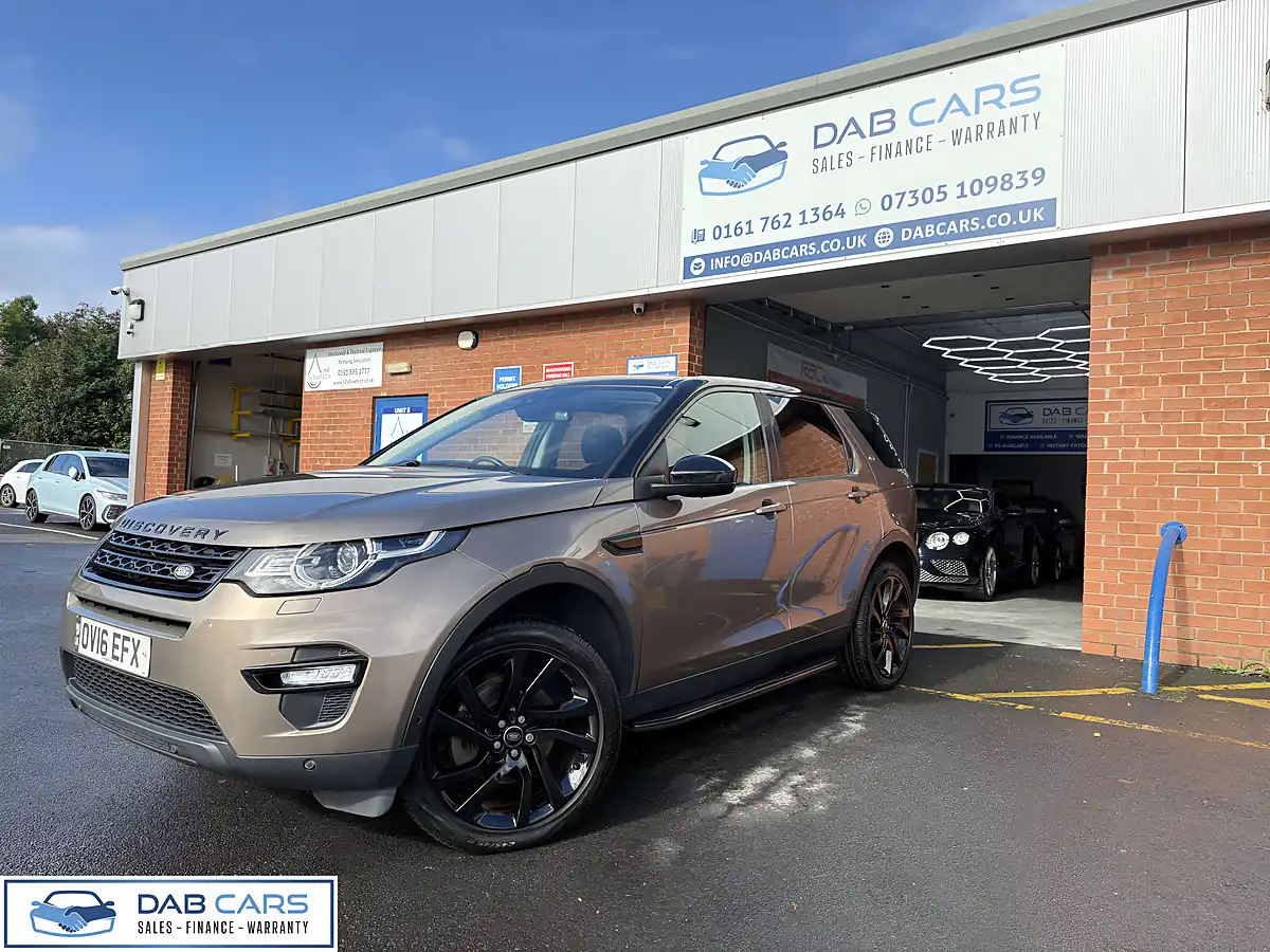 Used 2016 Land Rover Discovery Sport Hse Luxury Brown - Interior and Exterior details 12