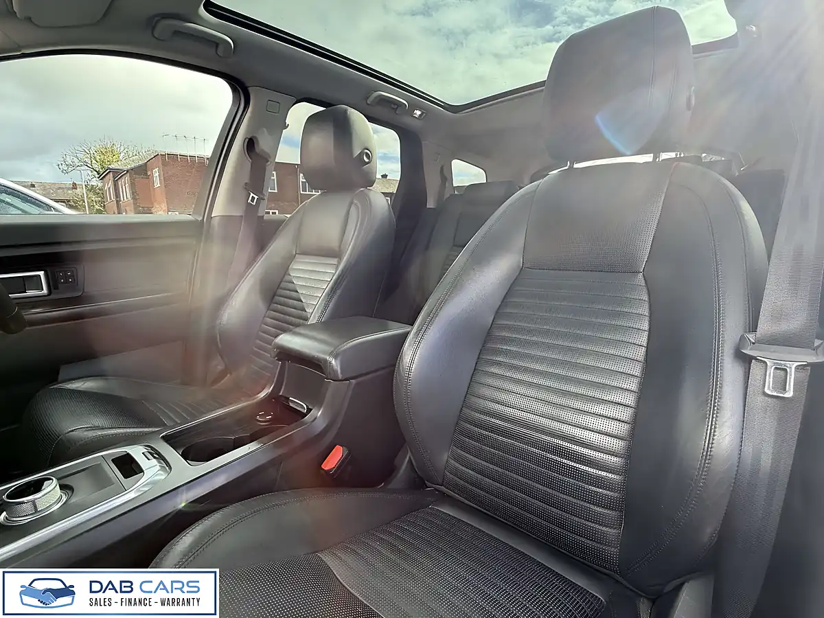 Used 2016 Land Rover Discovery Sport Hse Luxury Brown - Interior and Exterior details 14