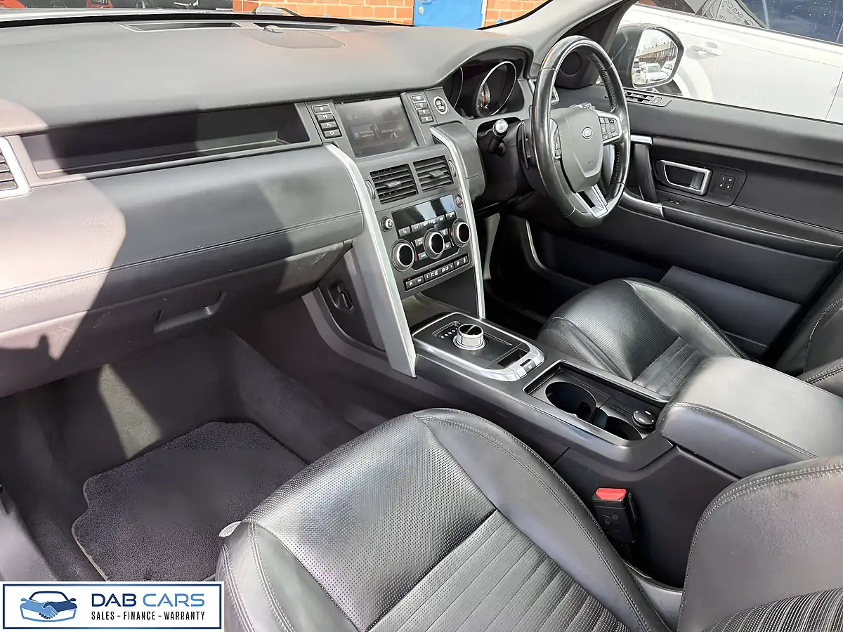 Used 2016 Land Rover Discovery Sport Hse Luxury Brown - Interior and Exterior details 7