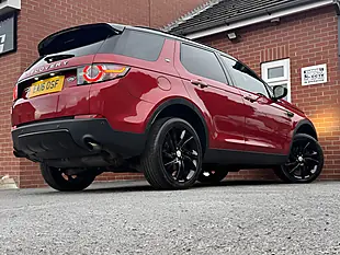 Used 2016 Land Rover Discovery Sport Hse Luxury Red - Interior and Exterior details 10