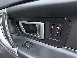 Used 2016 Land Rover Discovery Sport Hse Luxury Red - Interior and Exterior details 17
