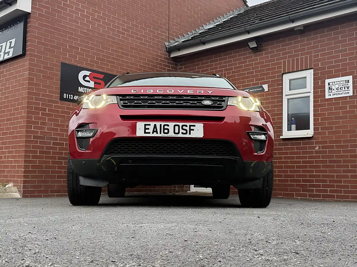 Used 2016 Land Rover Discovery Sport Hse Luxury Red - Interior and Exterior details 4