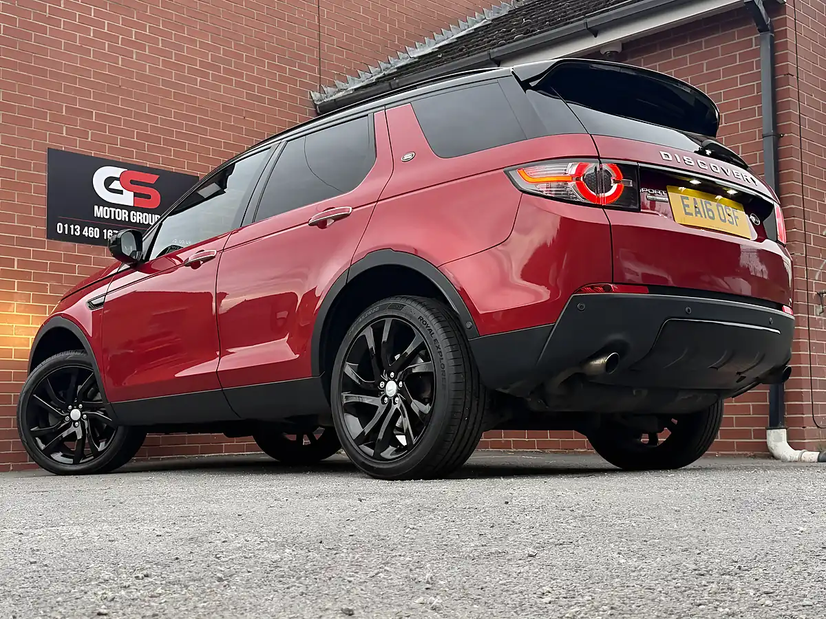 Used 2016 Land Rover Discovery Sport Hse Luxury Red - Interior and Exterior details 8