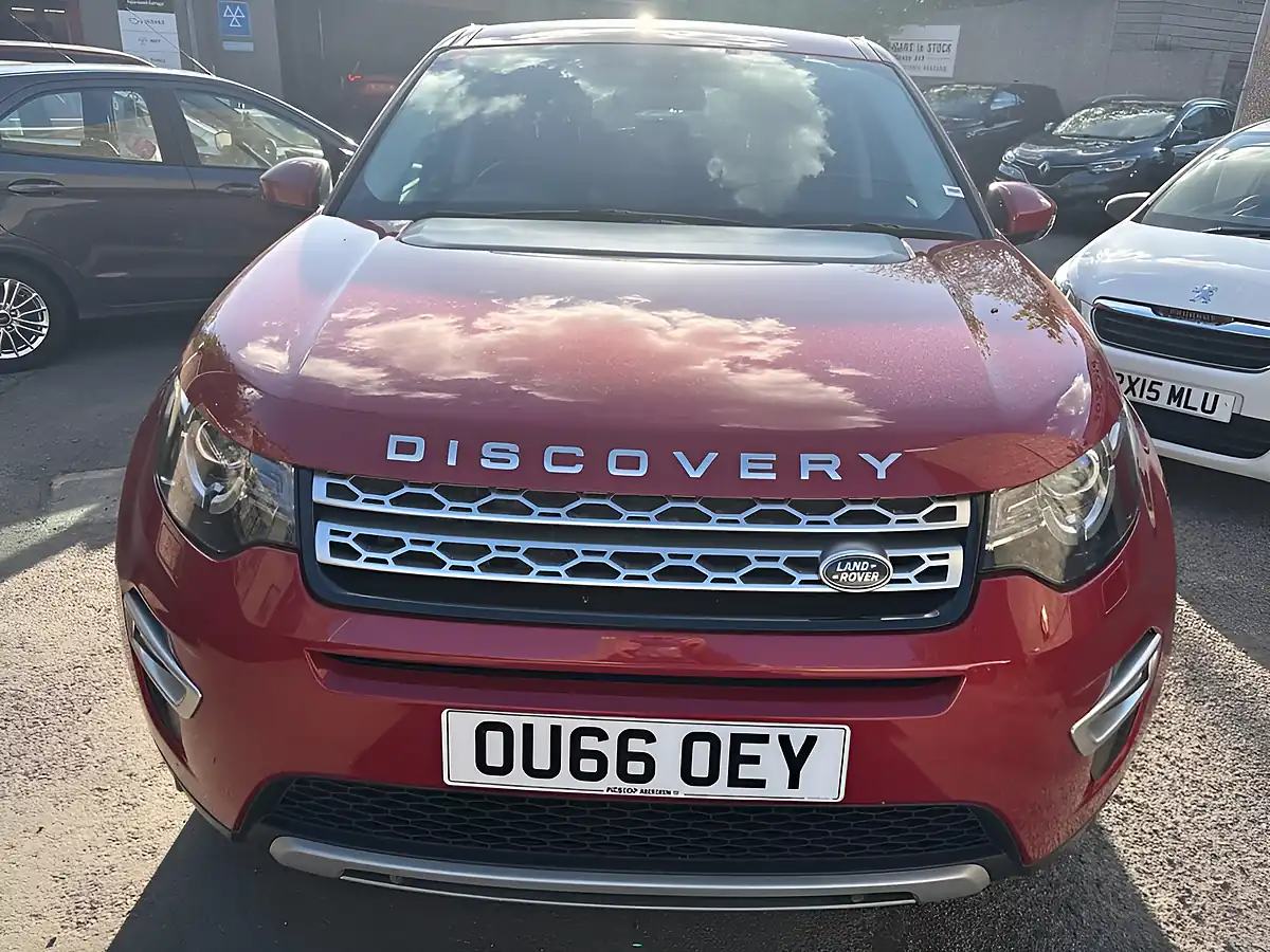Used 2016 Land Rover Discovery Sport Hse Luxury Red - Interior and Exterior details 15