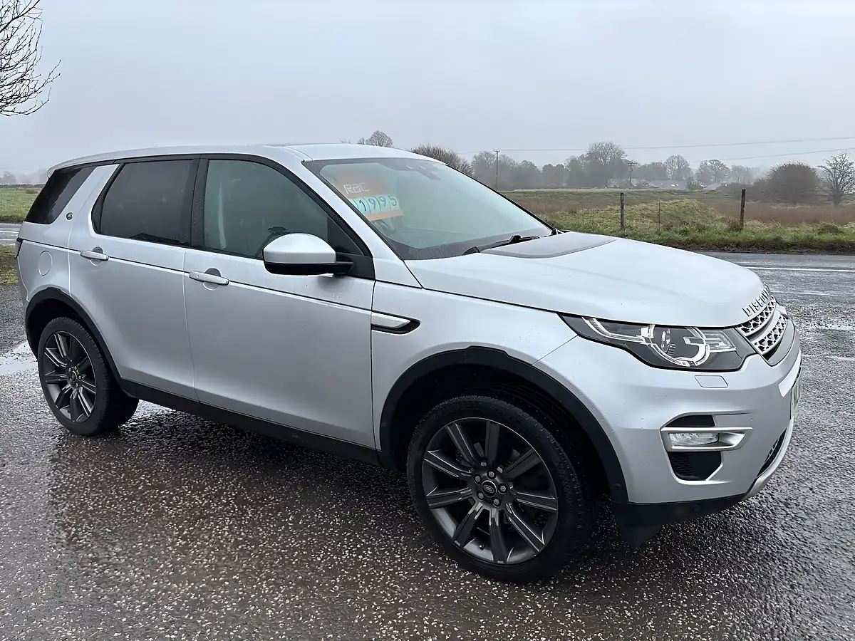 Used 2016 Land Rover Discovery Sport Hse Luxury Silver - Interior and Exterior details 2