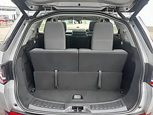 Used 2016 Land Rover Discovery Sport Hse Silver - Interior and Exterior details 11