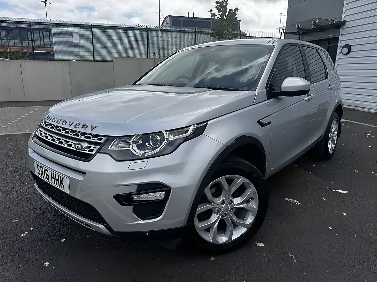 Used 2016 Land Rover Discovery Sport Hse Silver - Interior and Exterior details 3